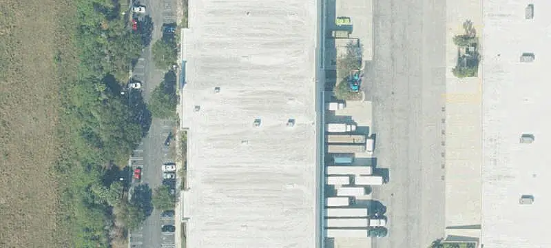 Distribution Center with Dock Doors