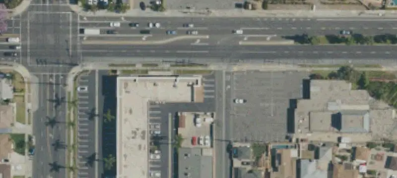 End-Cap Retail Space