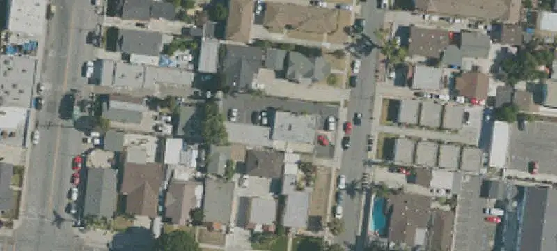 7-Unit Single-Story Apartment Building