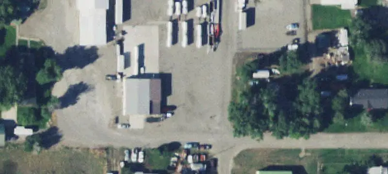 Mostly Flat Commercial Land