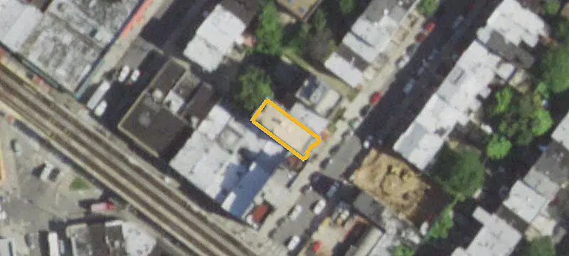 16-Unit Apartment Building