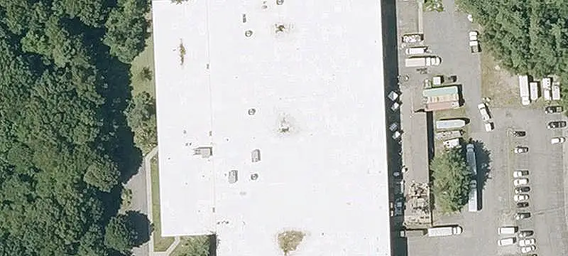 Single-Story Distribution Center