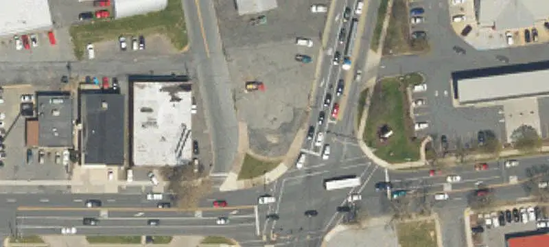 5-Parcel Automotive Property