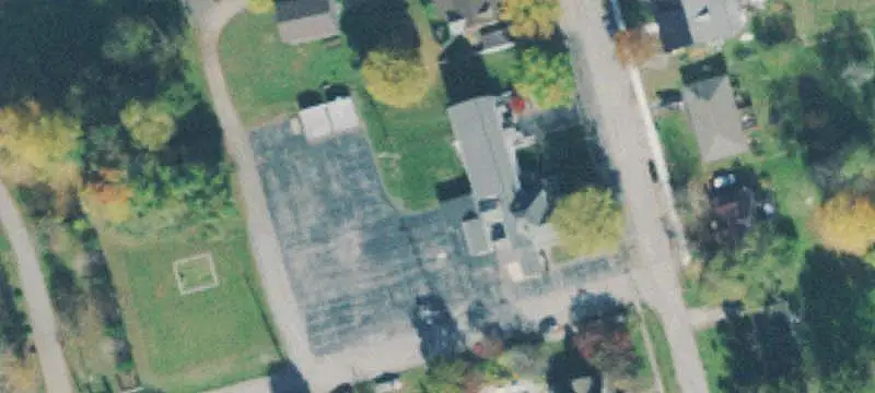 Mixed-Use Property with Apartment