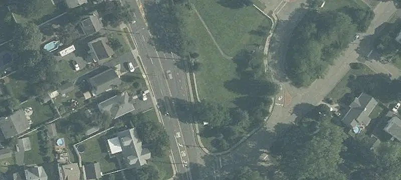 Mixed-Use Property with Apartment