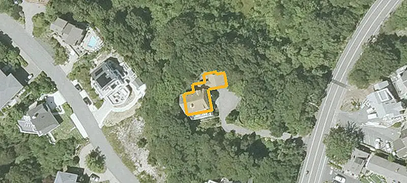Freestanding Residential Income Property