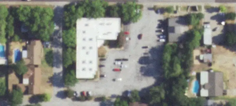 Multi-Tenant Office Complex