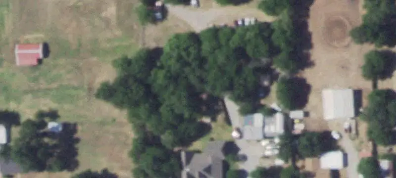 Commercial Land With Storage Building