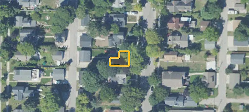 Duplex with Three-Stall Garage