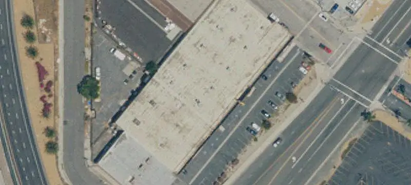 Freestanding Retail Space