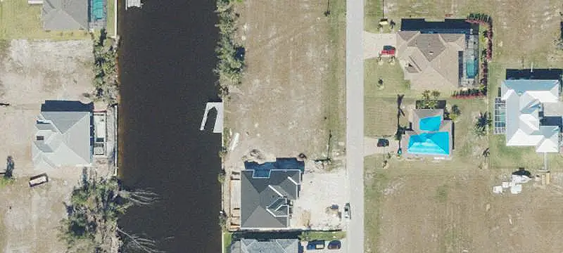 2350 NW 37th Pl, Cape Coral, FL 33993
