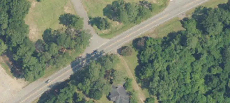 Hardee’s Drive-Through Restaurant
