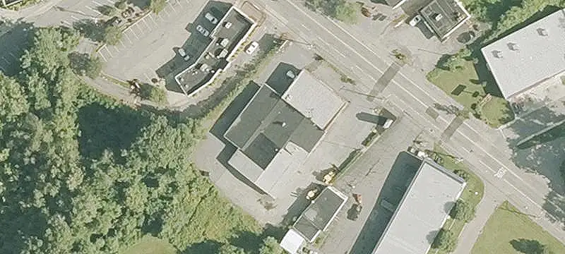 Freestanding Subdividable Retail Building
