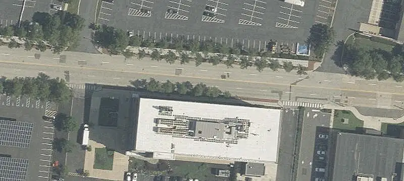 Flexible Retail Storefront