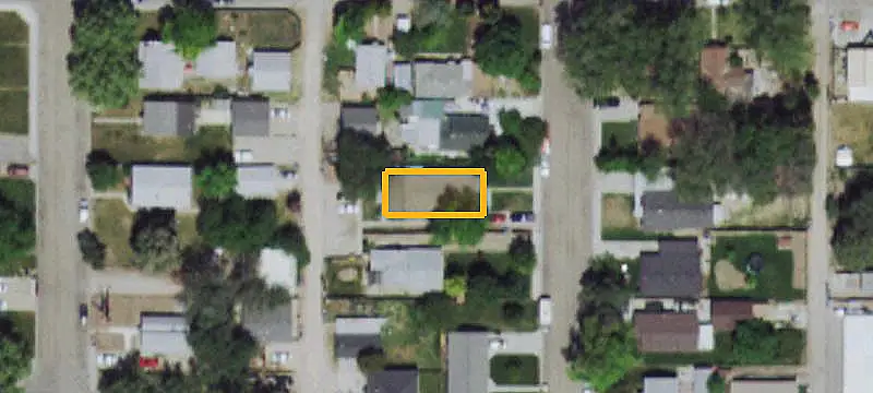 Updated Duplex with Separate Yards