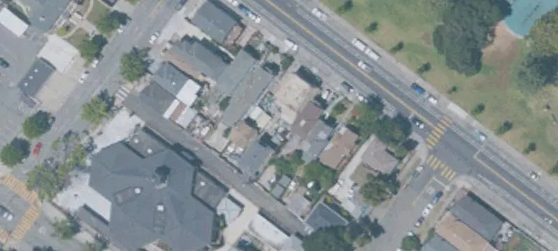 7-Unit Apartment Building