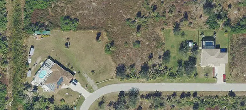6977 MANNIZ, Port Charlotte, FL 33981