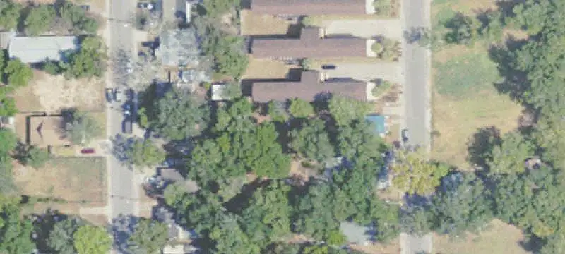 Mixed-Use Property with Unfinished Floor