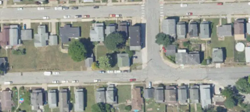 Duplex with Separate Utilities