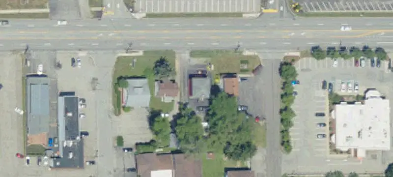 Upgraded Storefront with Ramp