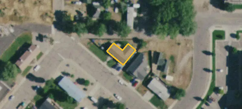 Storefront Property with Two Entrances
