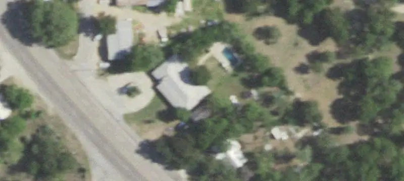 Mixed-Zoning Commercial Land