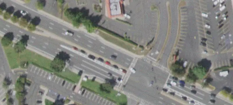 Split-Level Retail Space