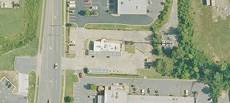 Freestanding Drive-Through Restaurant