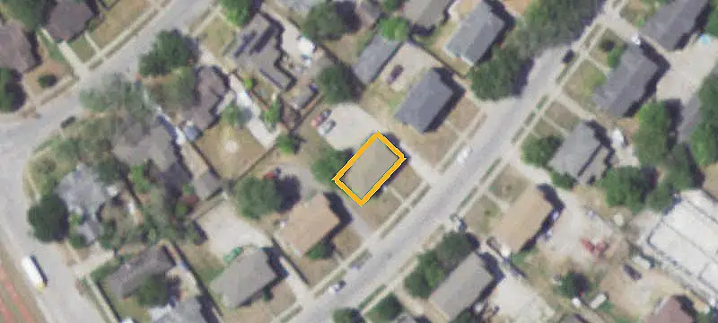 Renovated 4-Unit Quadplex