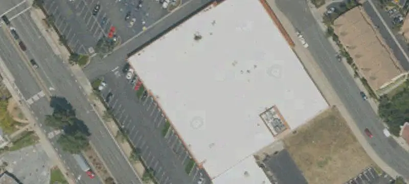 Freeway-Visible Commercial Land