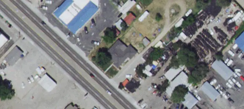 Mixed-Use Property with Outbuilding