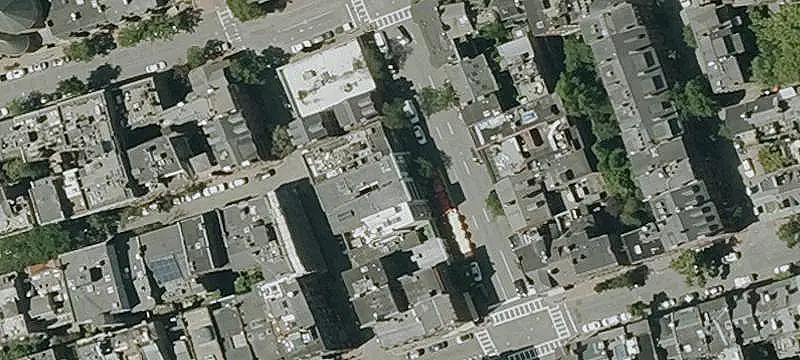 Third-Floor Retail Space
