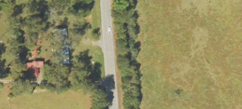 Automotive Facility with Enclosed Yard