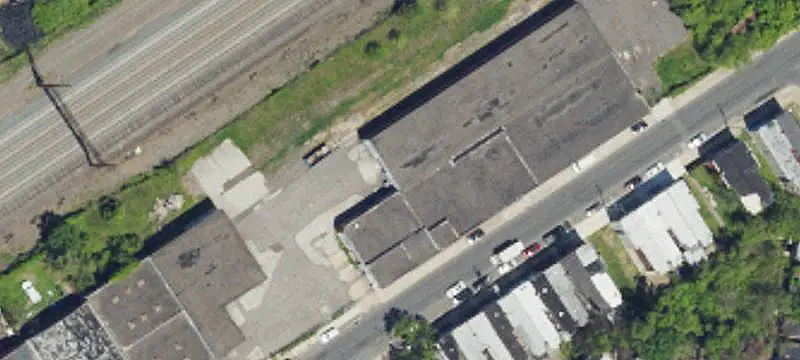 Single-Story Flex Space