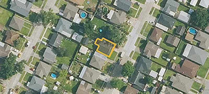 Duplex with Off-Street Parking