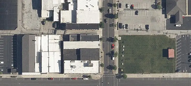 Connected Salon Storefronts