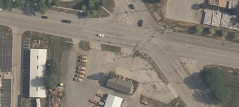 Signalized-Intersection Commercial Land
