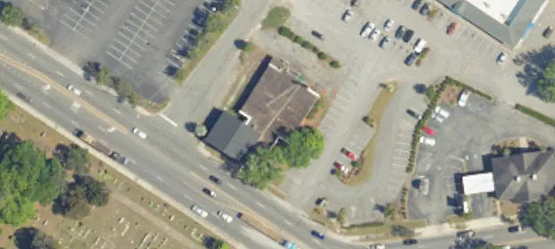 Professional Office Building with Dual Entrances