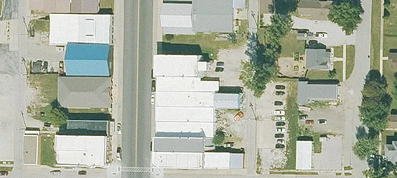 Mixed-Use Property with Apartment