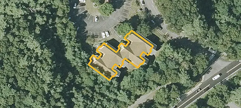 Third-Floor Residential Income Property