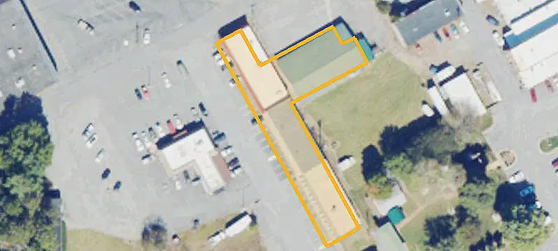 Flexible Storefront Property