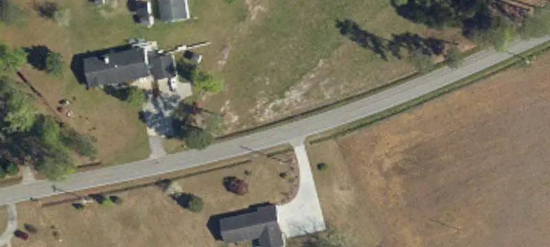 Grocery Store with Land