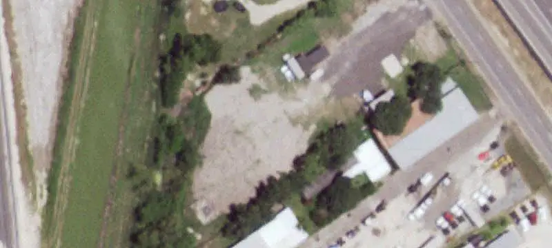 Industrial Property with Auxiliary Buildings