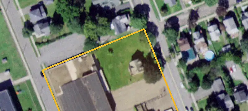 Commercial Land