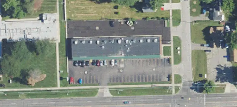 Retail Space in Shopping Center