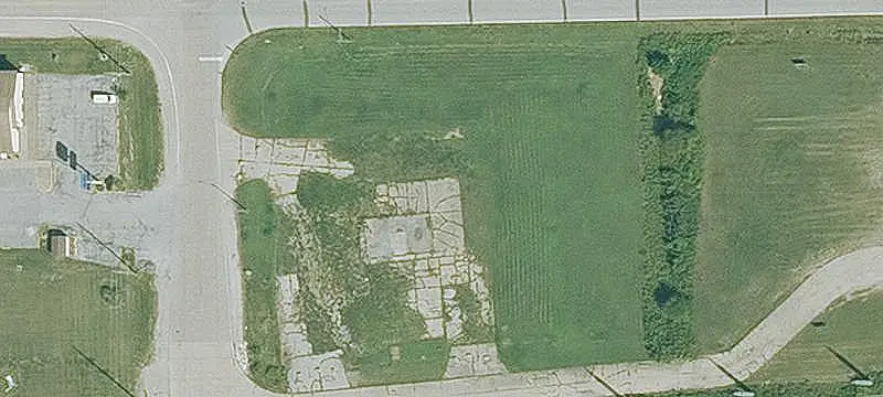 Highway-Oriented Commercial Land