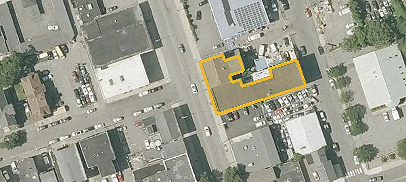 Mixed-Use Property with Restaurant