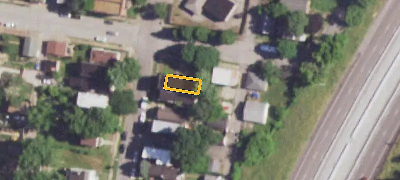 Renovated Duplex with Two Units