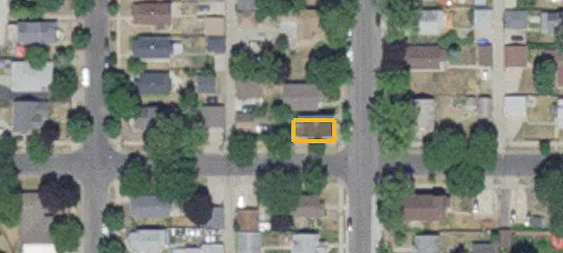 Two-Unit Duplex with Flexible Layouts