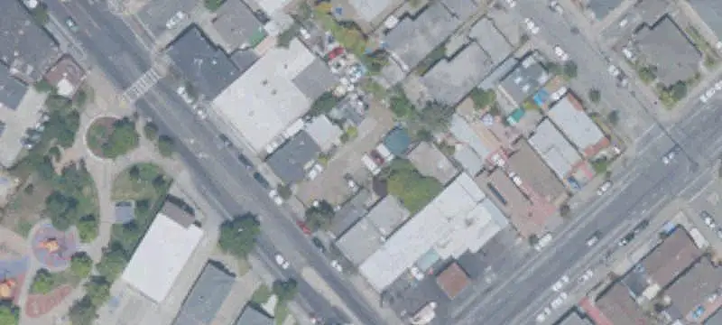 4-Unit Mixed-Use Building